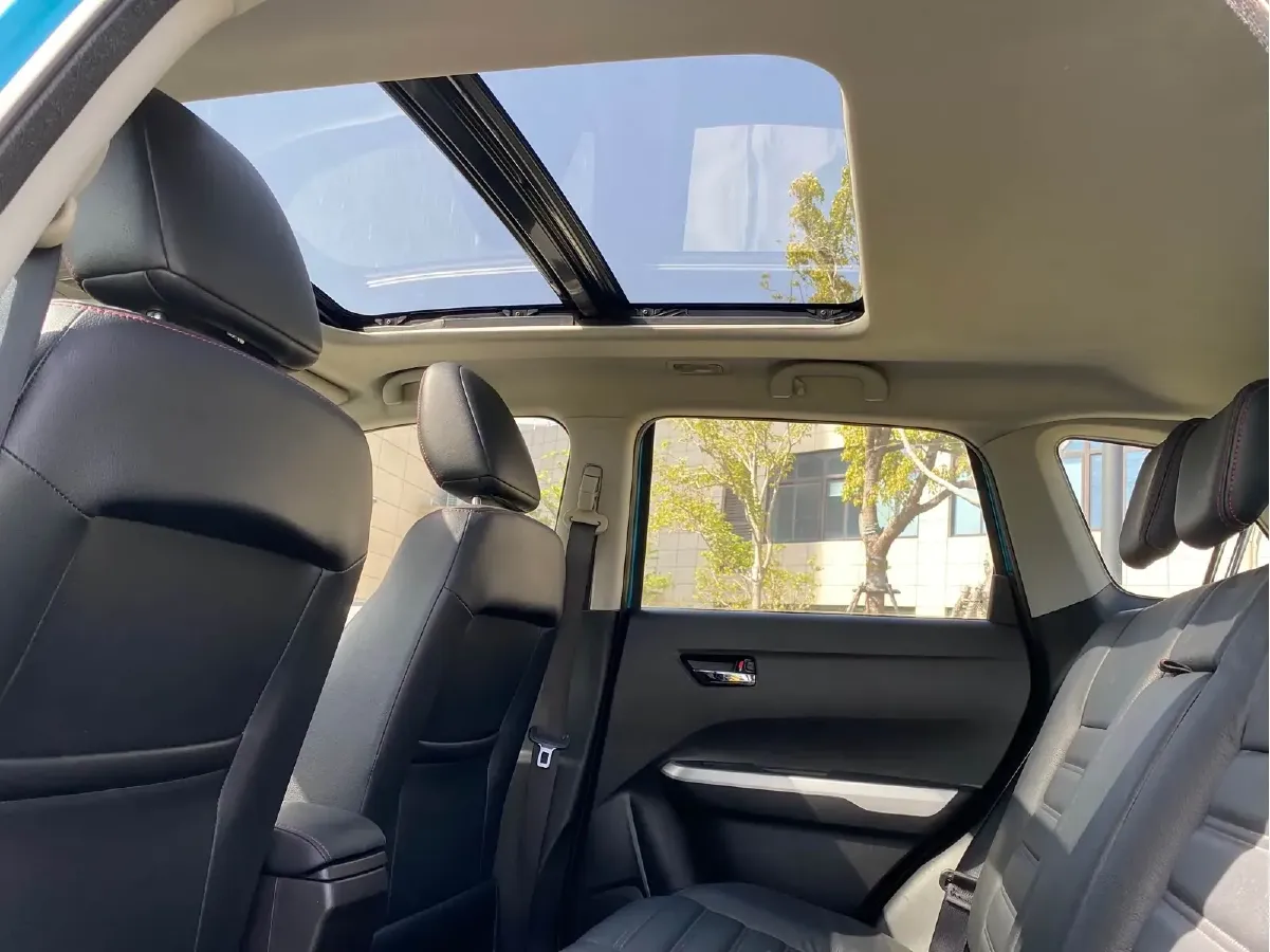 2016 Suzuki Vitara 1.4T 140HP L4 6AT,autocango,china used car exporter,china ev exporter,chinese used car exporter,chinese used ev exporter