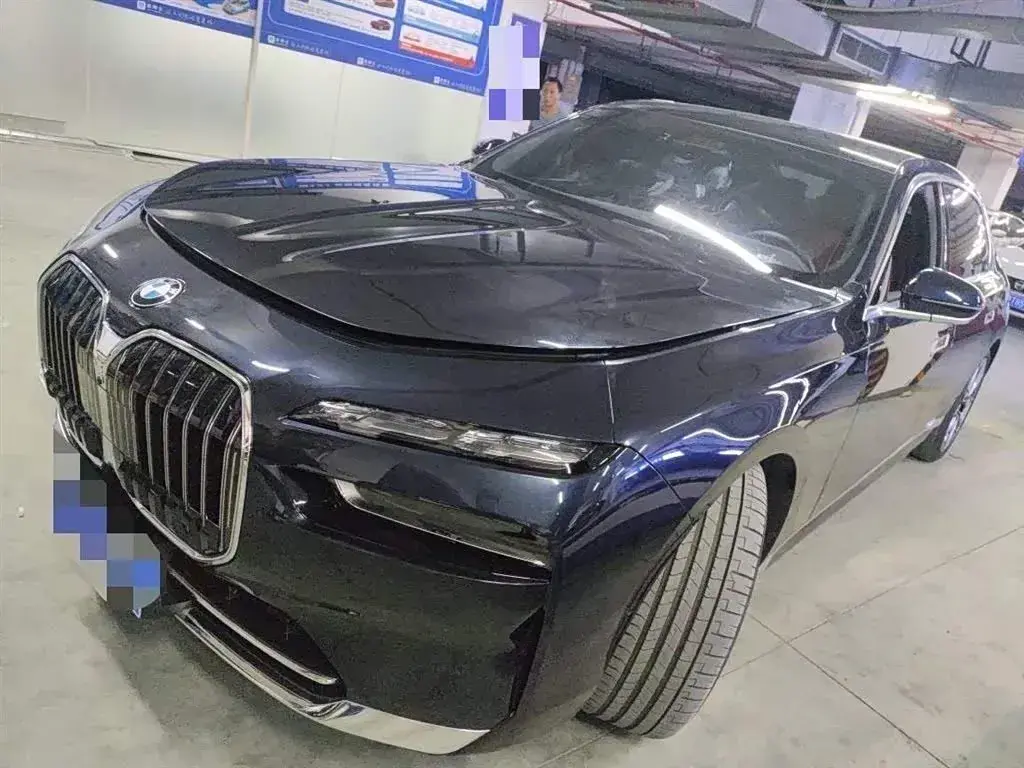 2023 BMW 7 Series 3.0T 381HP L6 8AT