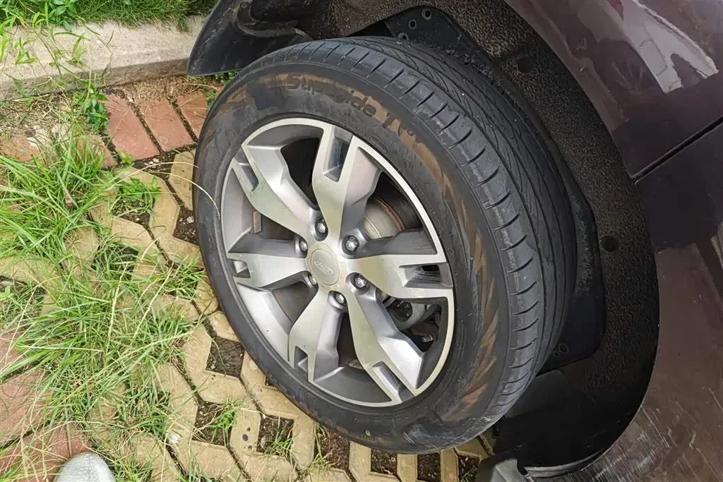 2017 Ford Everest 2.0T 245HP L4 6AT,autocango,china used car exporter,china ev exporter,chinese used car exporter,chinese used ev exporter