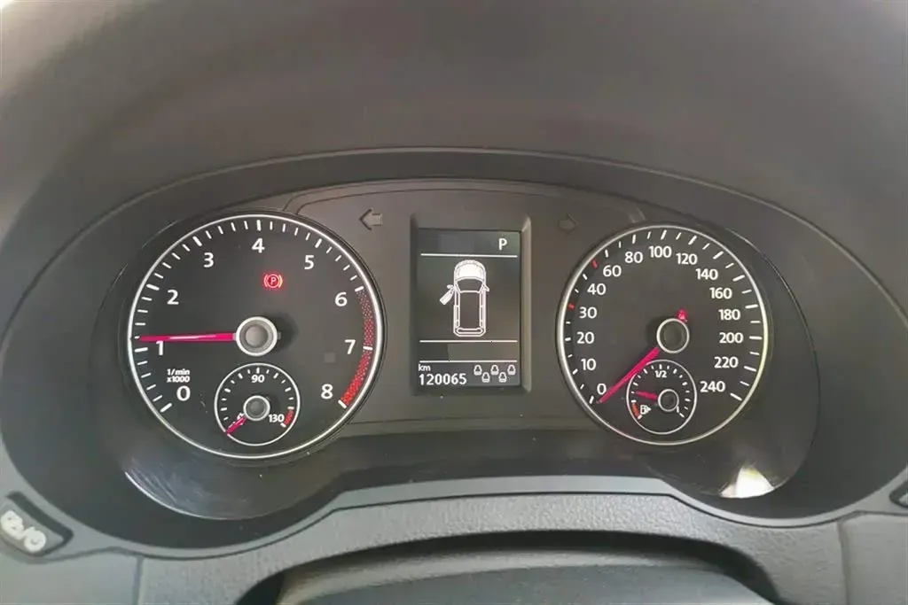 2016 Volkswagen Sharan 1.4T 150HP L4 6DCT,autocango,china used car exporter,china ev exporter,chinese used car exporter,chinese used ev exporter