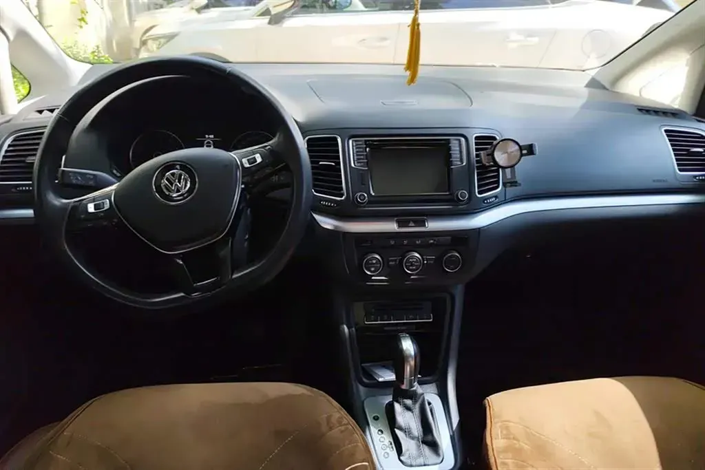 2016 Volkswagen Sharan 1.4T 150HP L4 6DCT,autocango,china used car exporter,china ev exporter,chinese used car exporter,chinese used ev exporter