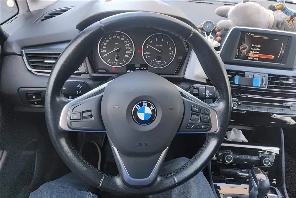 2016 BMW 2 Series Wagon 1.5T 136HP L3 6AT,autocango,china used car exporter,china ev exporter,chinese used car exporter,chinese used ev exporter