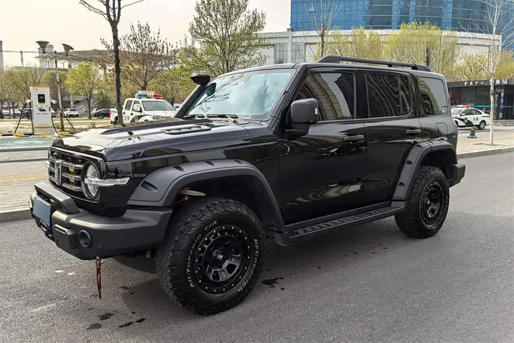 2022 Tank 300 2.0T 227HP L4 8AT