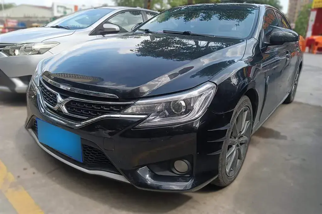 2013 Toyota Reiz 2.5L 193HP V6 6AT