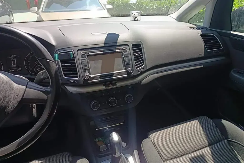 2014 Volkswagen Sharan 2.0T 200HP L4 6DCT,autocango,china used car exporter,china ev exporter,chinese used car exporter,chinese used ev exporter