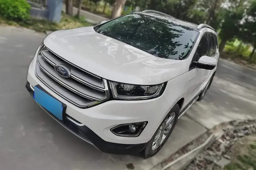 2016 Ford Edge 2.0T 245HP L4 6AT