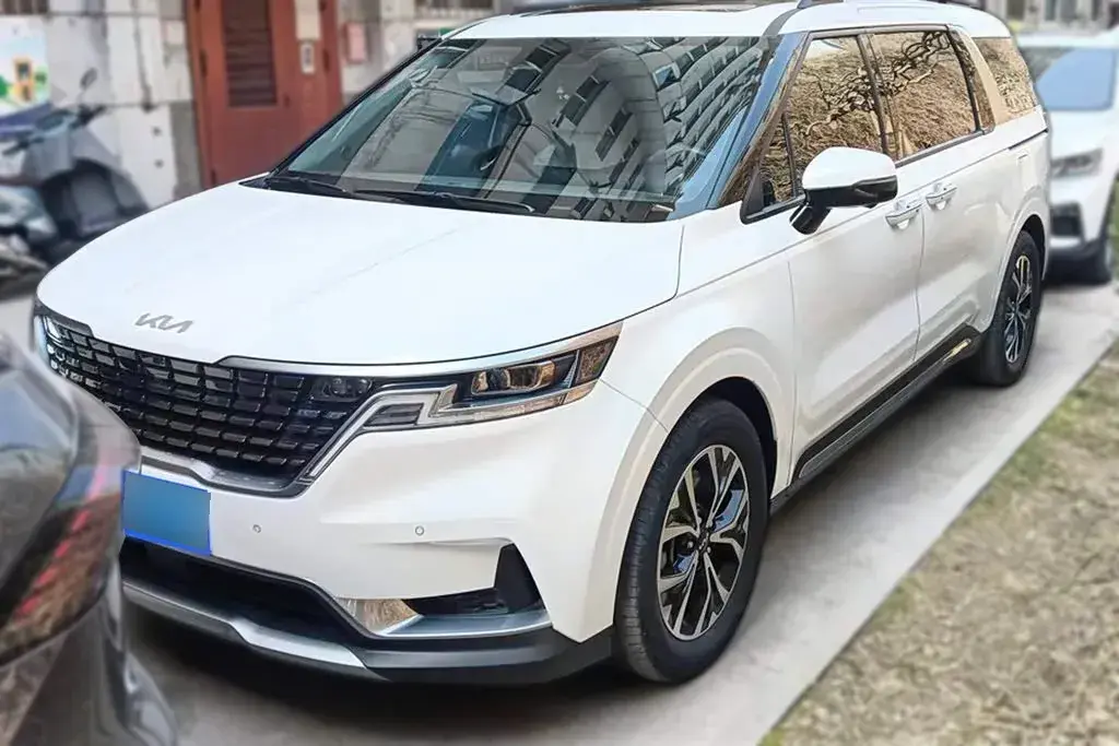 2021 Kia Carnival 2.0T 233HP L4 8AT