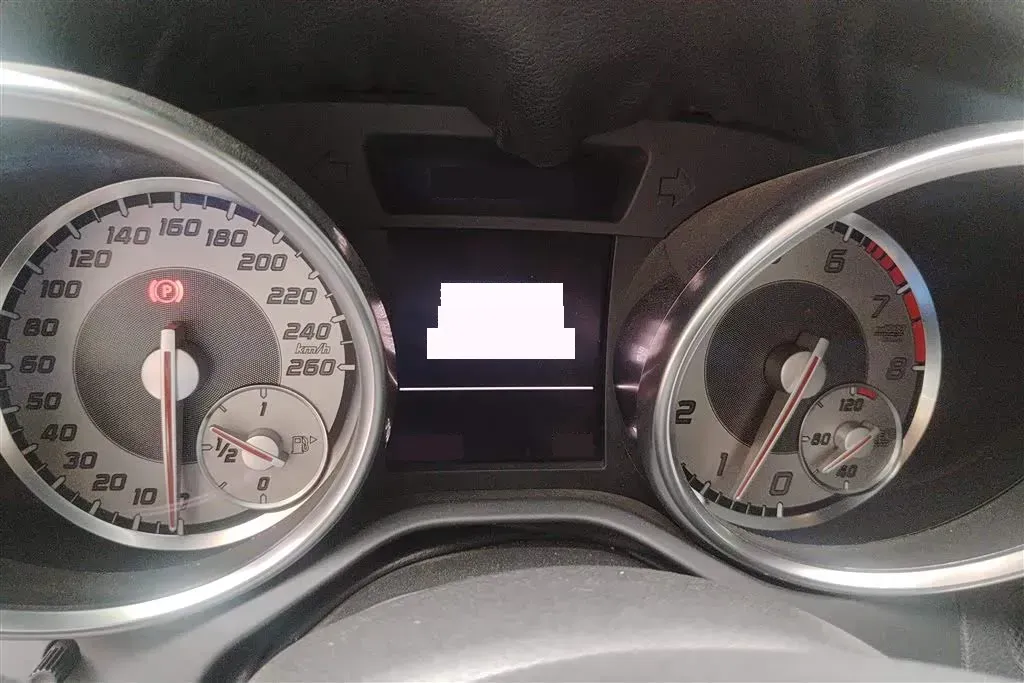 2011 Mercedes-Benz SLK Class 1.8T 184HP L4 7AT,autocango,china used car exporter,china ev exporter,chinese used car exporter,chinese used ev exporter