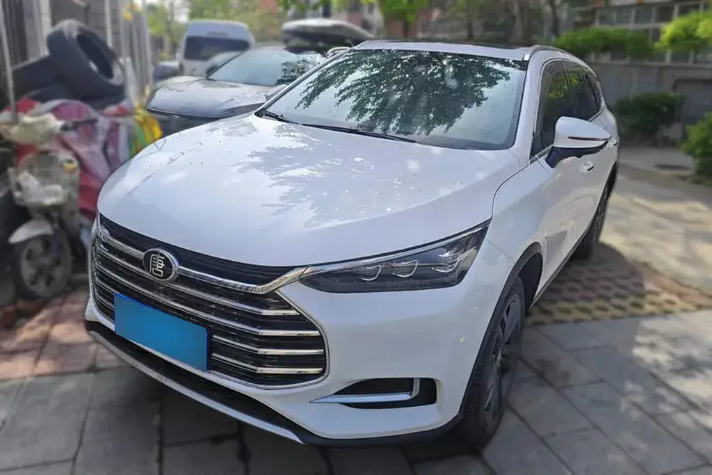 2021 BYD Tang 2.0T 192HP L4 6AT