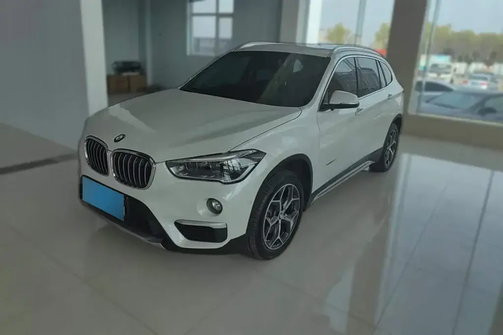 2016 BMW X1 2.0T 231HP L4 8AT