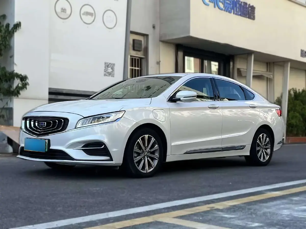 2018 Geely Emgrand GT 1.5T 180HP L3 7DCT PHEV 11.3KWH