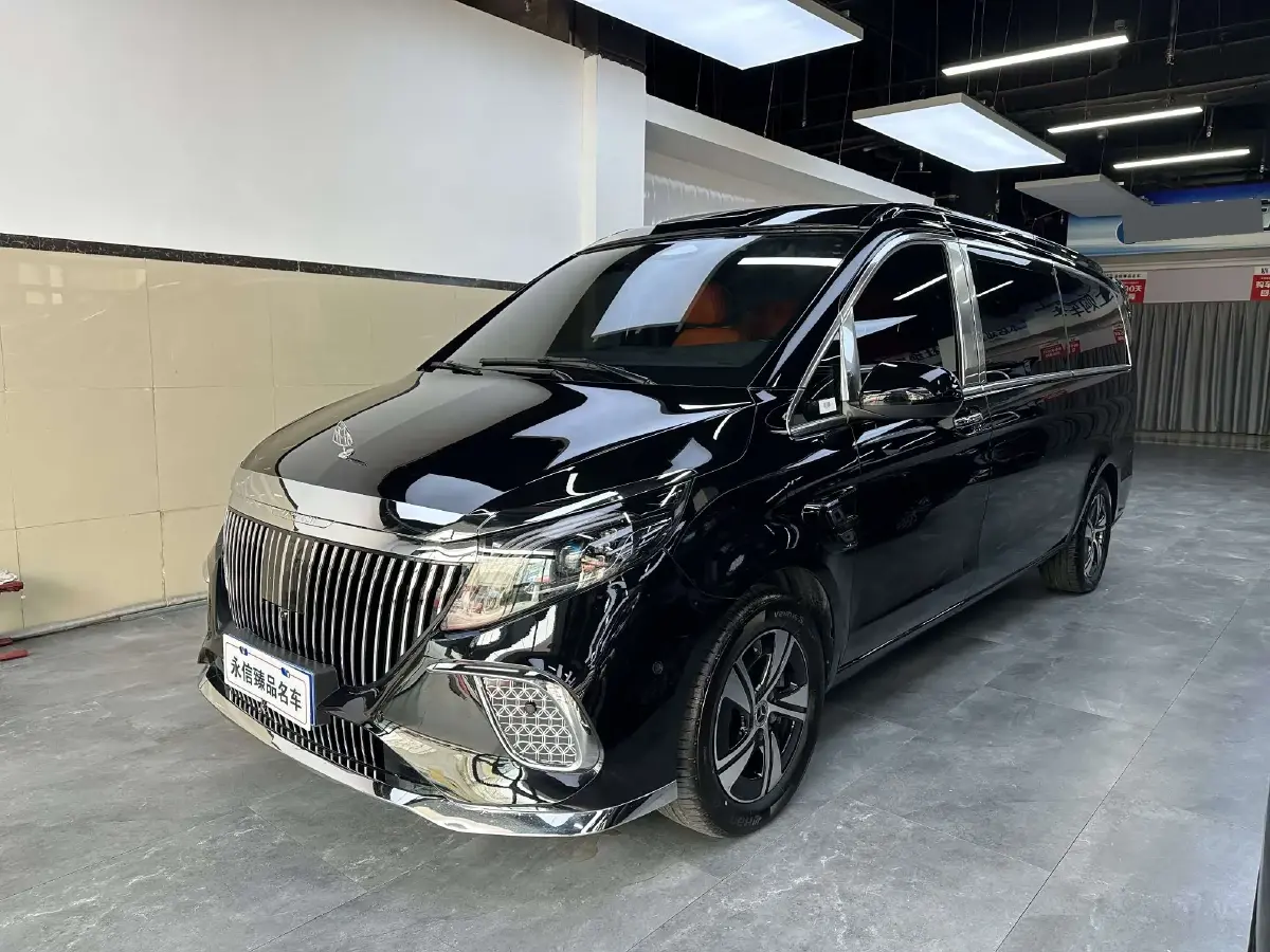 2024 Mercedes-Benz Vito 2.0T 231HP L4 9AT