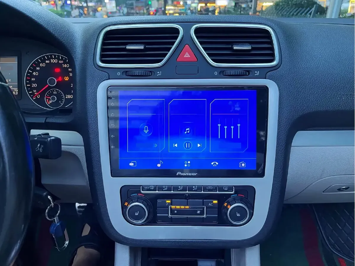 2010 Volkswagen Eos 2.0T 200HP L4 6DCT,autocango,china used car exporter,china ev exporter,chinese used car exporter,chinese used ev exporter