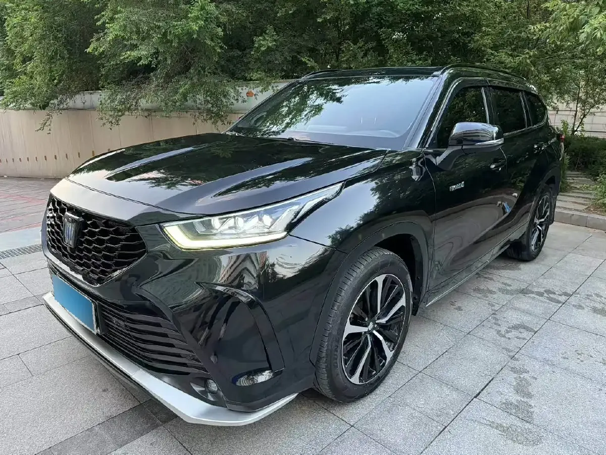 2021 Toyota Crown Kluger 2.5L 192HP L4 E-CVT Hybrid