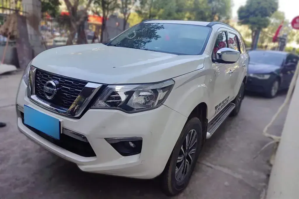 2020 Nissan Terra 2.5L 193HP L4 7AT