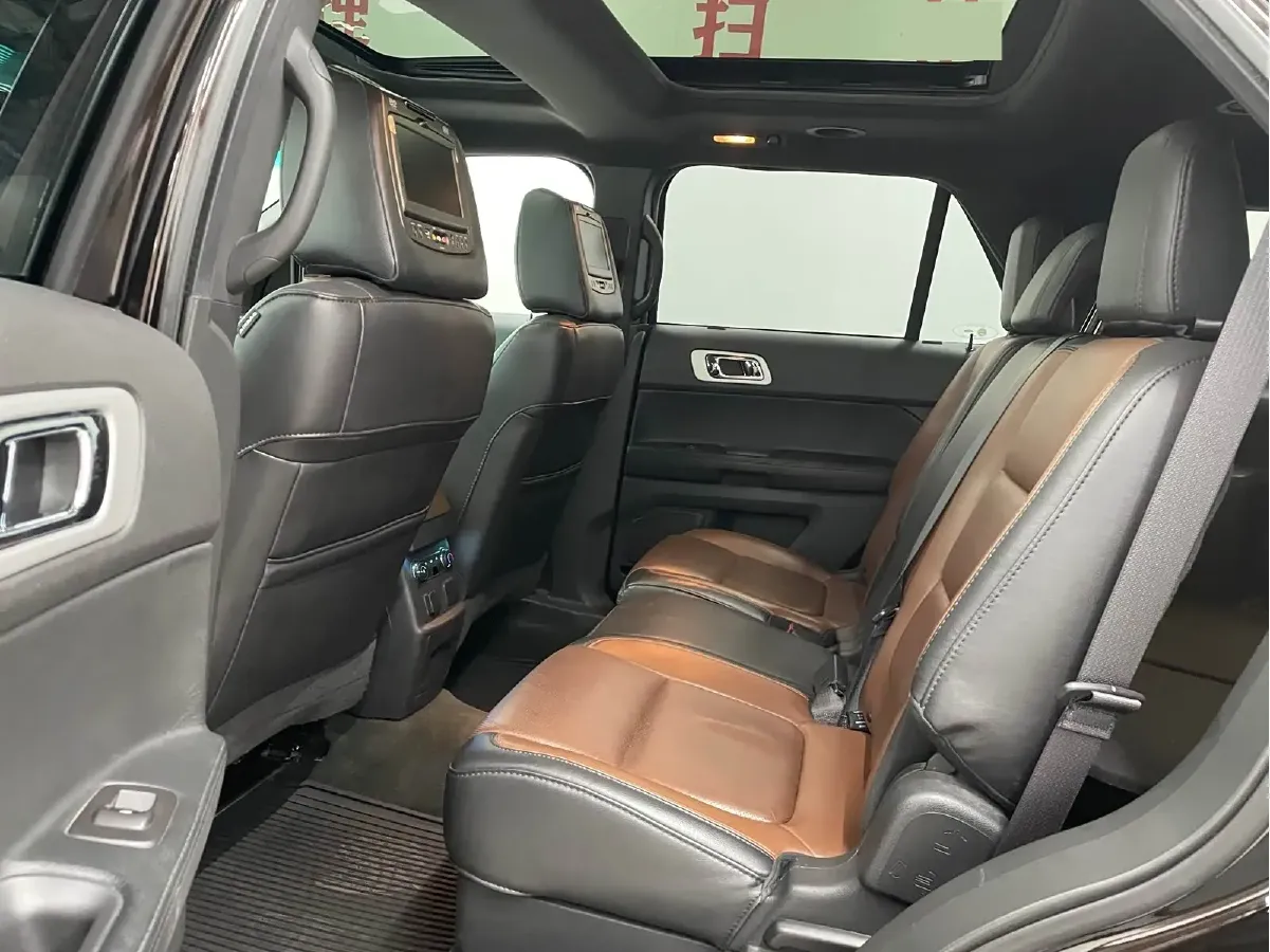 2013 Ford Explorer 3.5L 291HP V6 6AT,autocango,china used car exporter,china ev exporter,chinese used car exporter,chinese used ev exporter