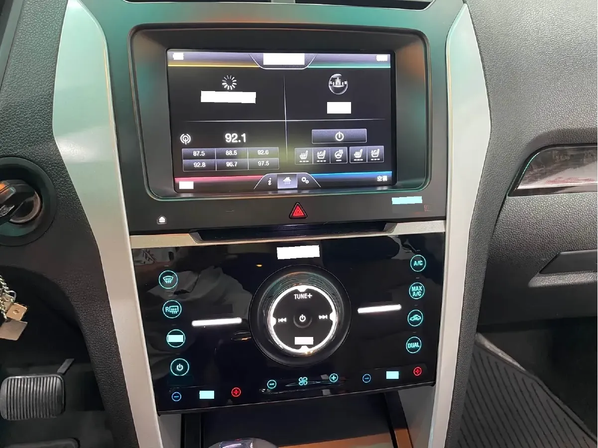 2013 Ford Explorer 3.5L 291HP V6 6AT,autocango,china used car exporter,china ev exporter,chinese used car exporter,chinese used ev exporter