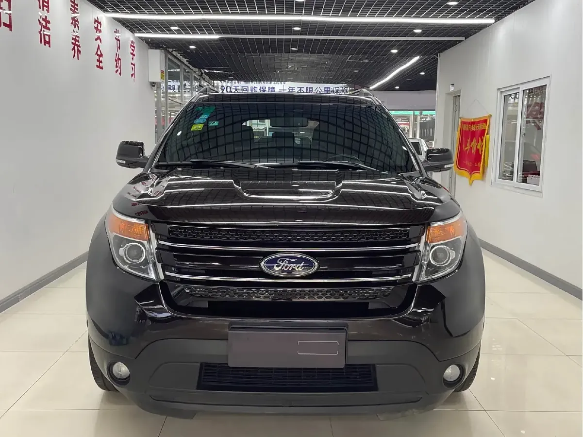 2013 Ford Explorer 3.5L 291HP V6 6AT,autocango,china used car exporter,china ev exporter,chinese used car exporter,chinese used ev exporter