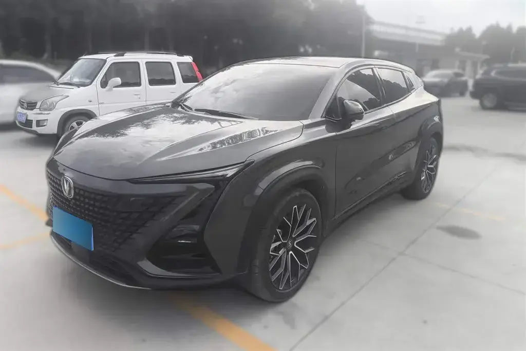 2022 ChangAn UNI-T 1.5T 188HP L4 7DCT