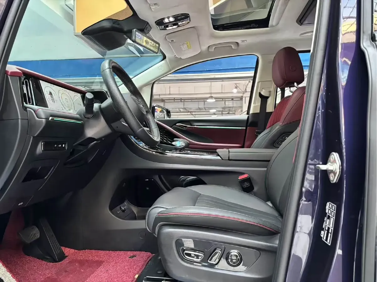 2023 GAC Trumpchi E9 2.0T 190HP L4 2DHT PHEV 25.57KWH,autocango,china used car exporter,china ev exporter,chinese used car exporter,chinese used ev exporter