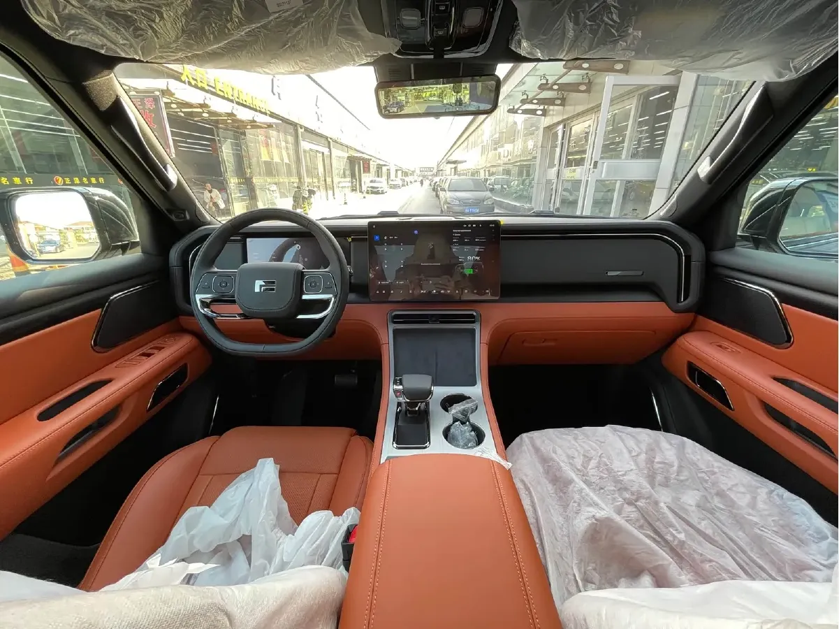 2024 ROX 01 1.5T 152HP L4 REEV 58.4KWH,autocango,china used car exporter,china ev exporter,chinese used car exporter,chinese used ev exporter