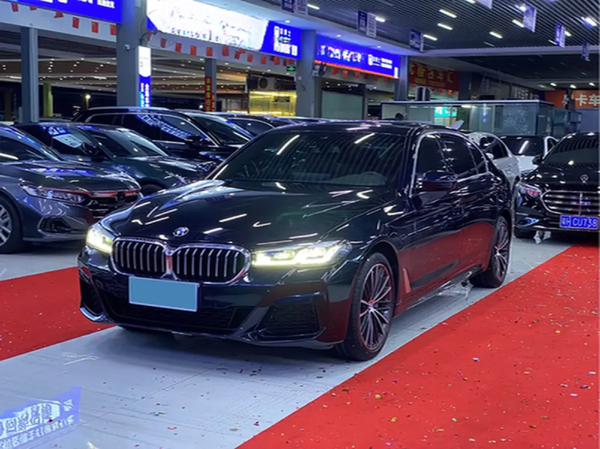 2021 BMW 5 Series 2.0T 252HP L4 8AT