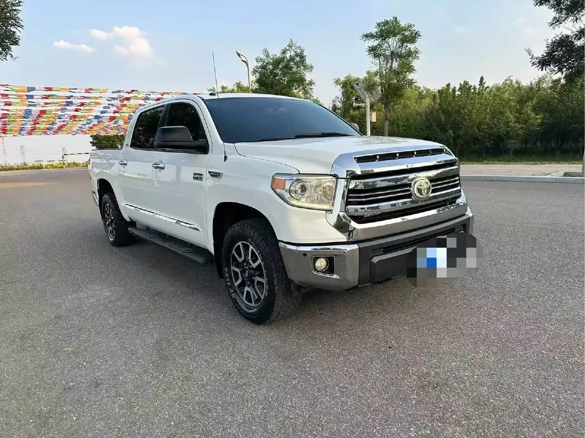 2014 Toyota Tundra 5.7L 386HP V8 6AT,autocango,china used car exporter,china ev exporter,chinese used car exporter,chinese used ev exporter
