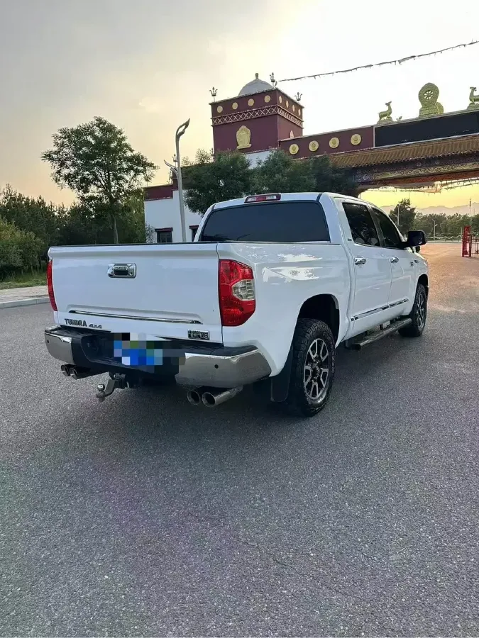 2014 Toyota Tundra 5.7L 386HP V8 6AT,autocango,china used car exporter,china ev exporter,chinese used car exporter,chinese used ev exporter