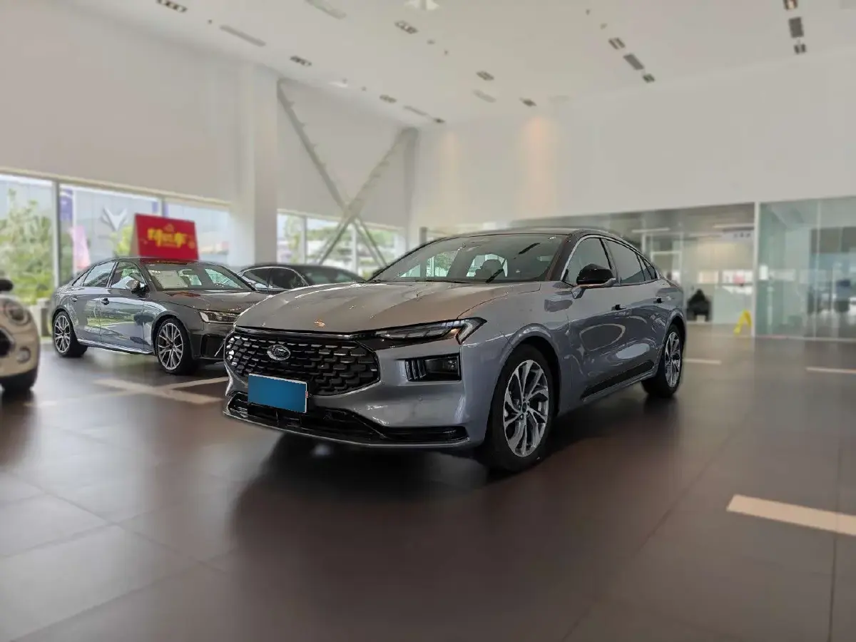 2022 Ford Mondeo 2.0T 238HP L4 8AT