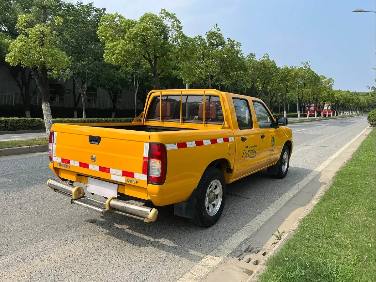 2013 Nissan D22 2.4L 150HP L4 5MT,autocango,china used car exporter,china ev exporter,chinese used car exporter,chinese used ev exporter