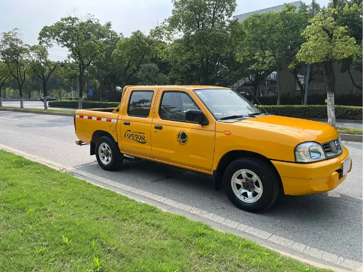 2013 Nissan D22 2.4L 150HP L4 5MT,autocango,china used car exporter,china ev exporter,chinese used car exporter,chinese used ev exporter