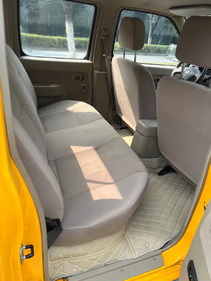 2013 Nissan D22 2.4L 150HP L4 5MT,autocango,china used car exporter,china ev exporter,chinese used car exporter,chinese used ev exporter