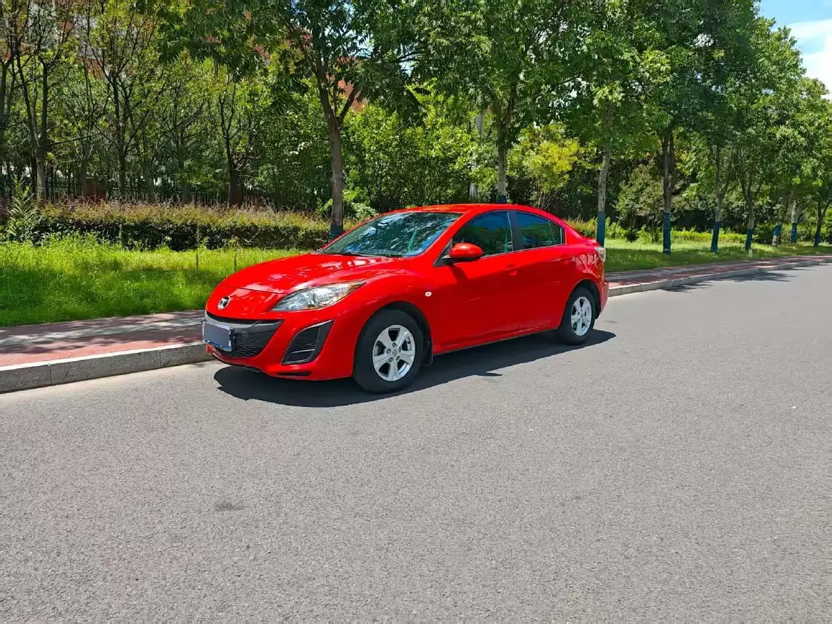 2013 Mazda 3 XingChi 1.6L 107HP L4 5MT