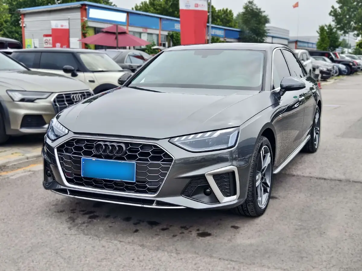 2020 Audi A4L 2.0T 190HP L4 7DCT