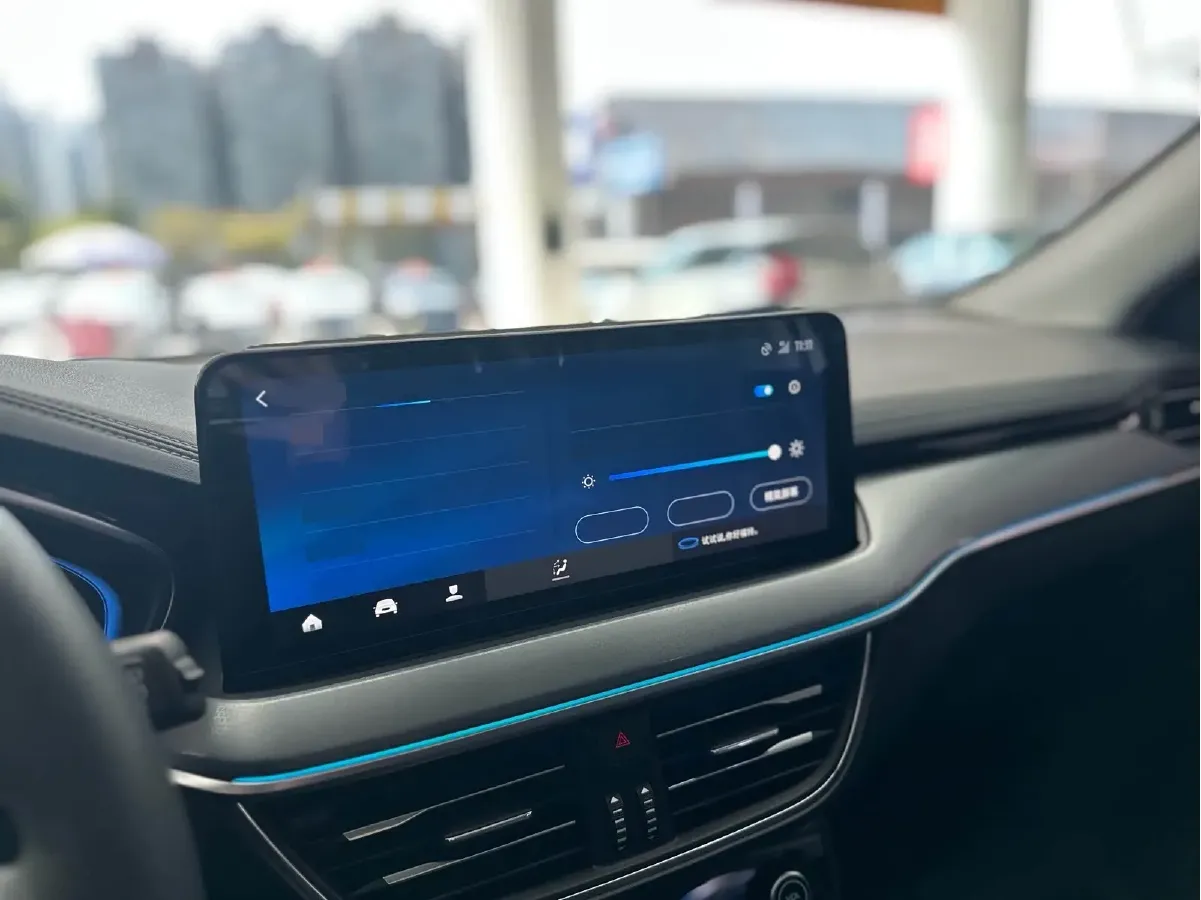 2021 Ford Focus Active 1.5T 174HP L3 8AT,autocango,china used car exporter,china ev exporter,chinese used car exporter,chinese used ev exporter