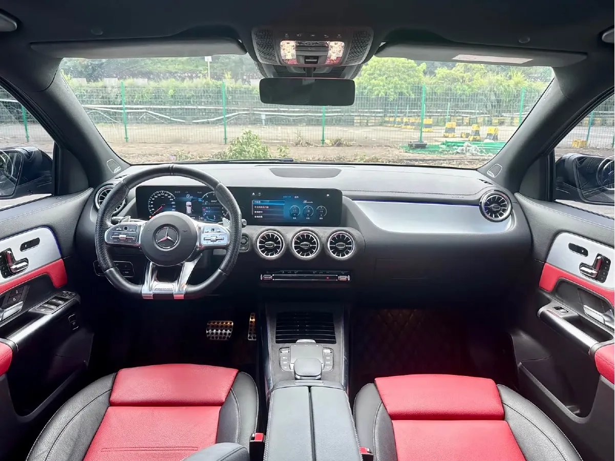 2021 Mercedes-Benz GLA AMG 2.0T 306HP L4 8DCT,autocango,china used car exporter,china ev exporter,chinese used car exporter,chinese used ev exporter