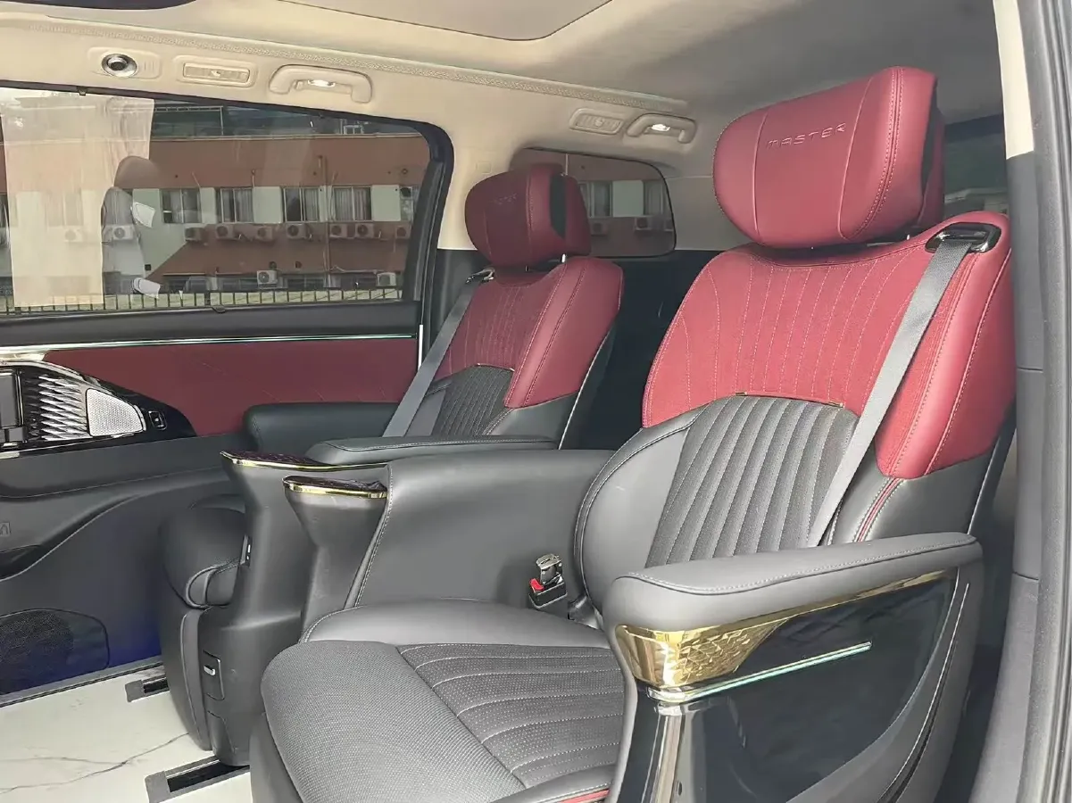 2024 GAC Trumpchi E9 2.0T 190HP L4 2DHT PHEV 25.57KWH,autocango,china used car exporter,china ev exporter,chinese used car exporter,chinese used ev exporter