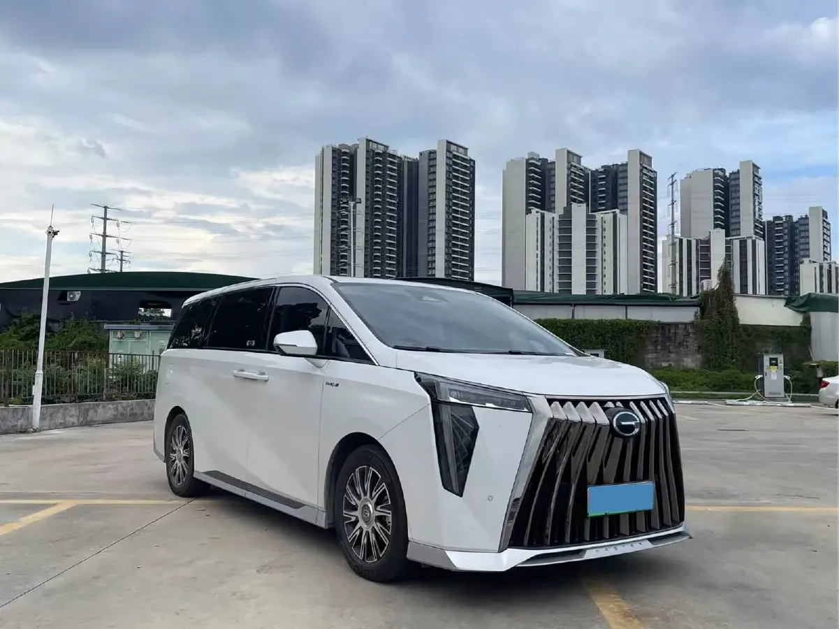 2024 GAC Trumpchi E9 2.0T 190HP L4 2DHT PHEV 25.57KWH,autocango,china used car exporter,china ev exporter,chinese used car exporter,chinese used ev exporter