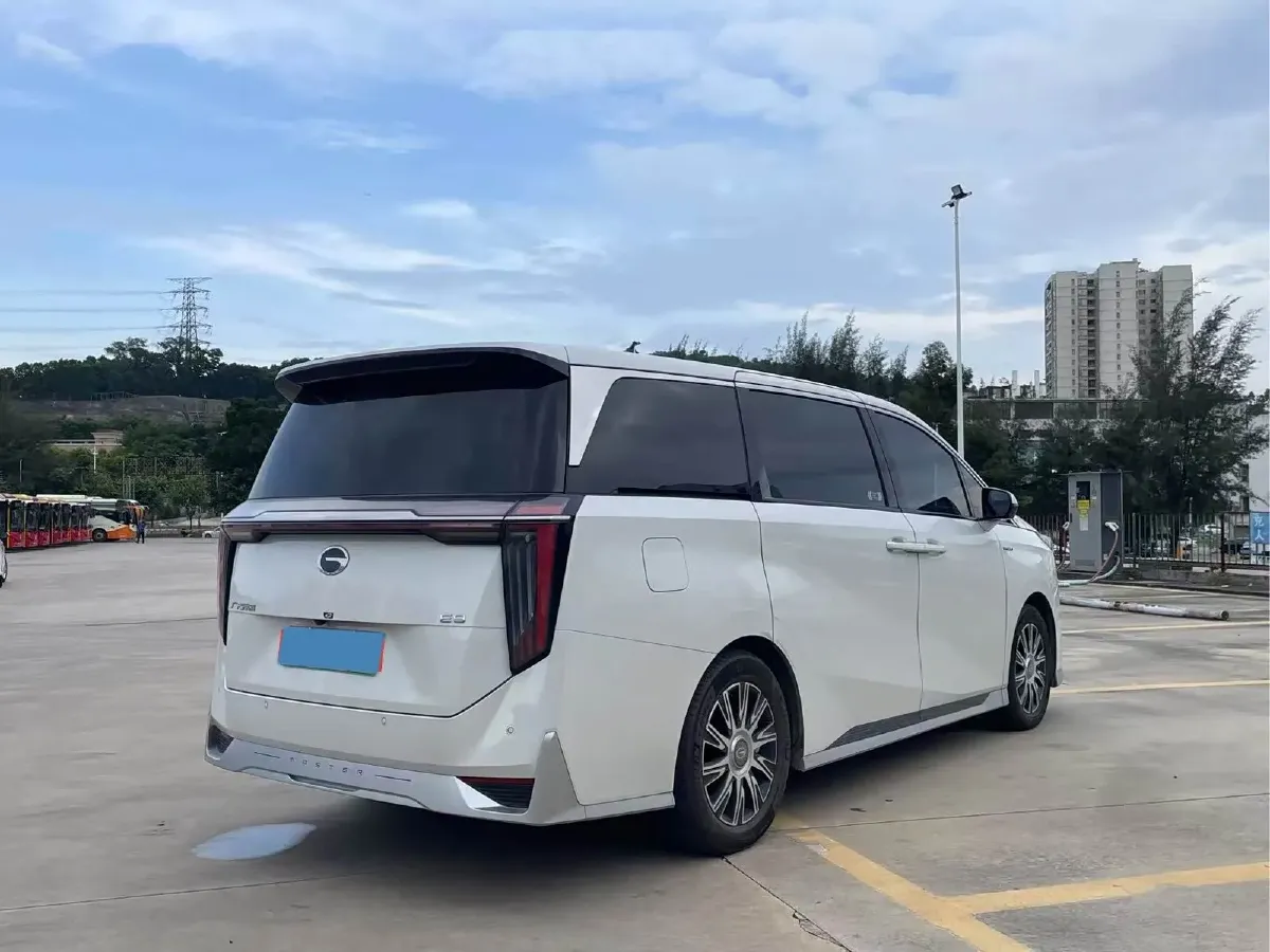 2024 GAC Trumpchi E9 2.0T 190HP L4 2DHT PHEV 25.57KWH,autocango,china used car exporter,china ev exporter,chinese used car exporter,chinese used ev exporter
