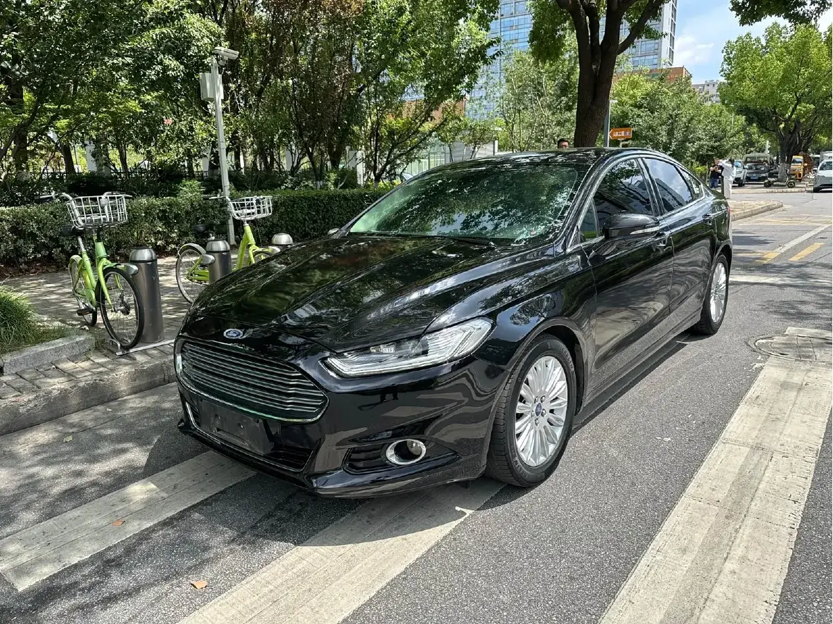 2013 Ford Mondeo 2.0T 203HP L4 6AT