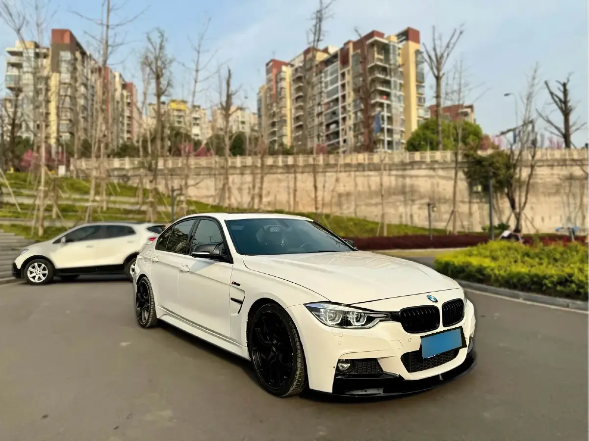 2019 BMW 3 Series 2.0T 184HP L4 8AT