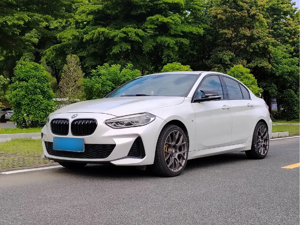 2020 BMW 1 Series 2.0T 192HP L4 7DCT