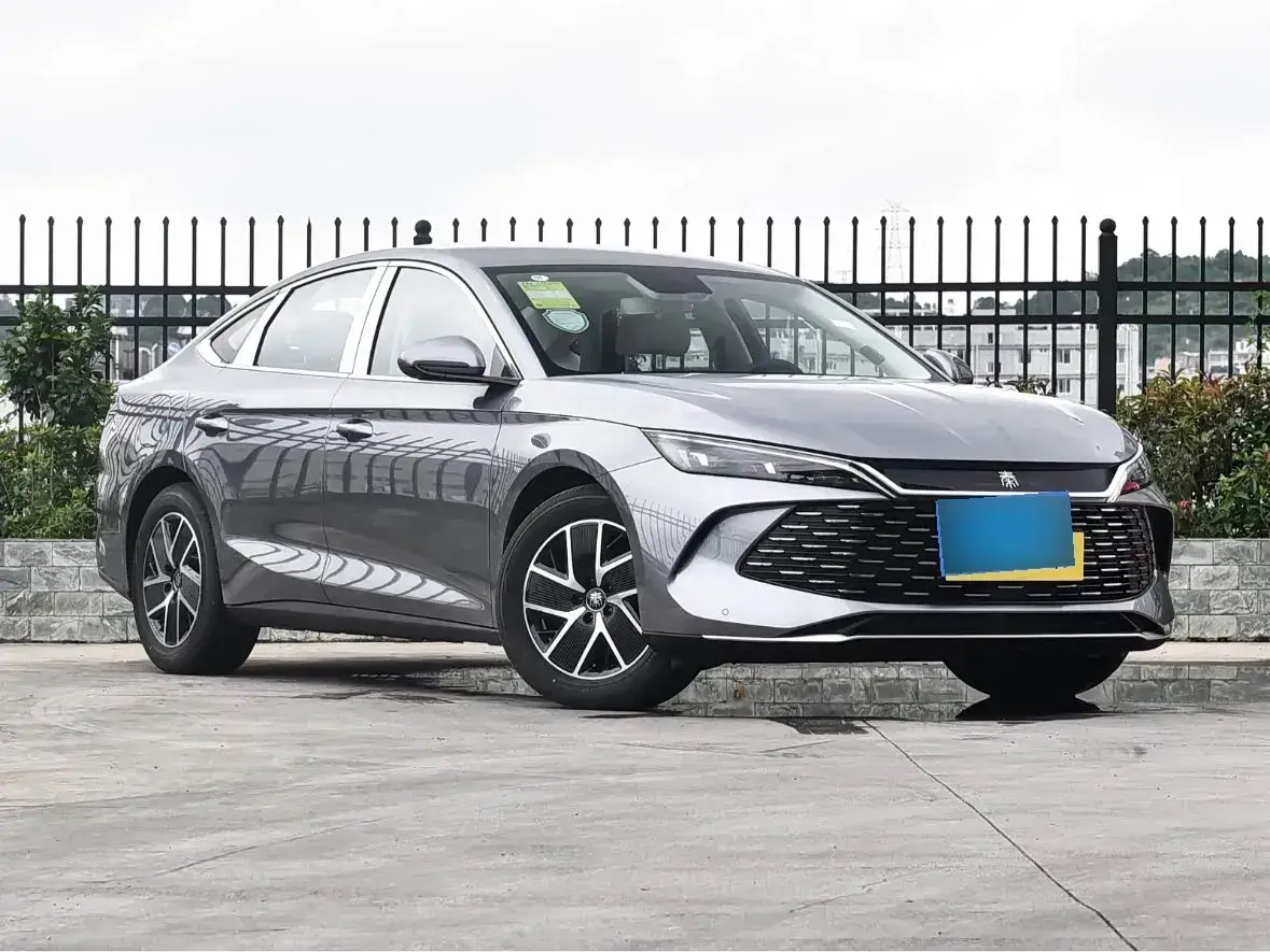 2024 BYD QinL 1.5L 101HP L4 E-CVT PHEV 10.08KWH