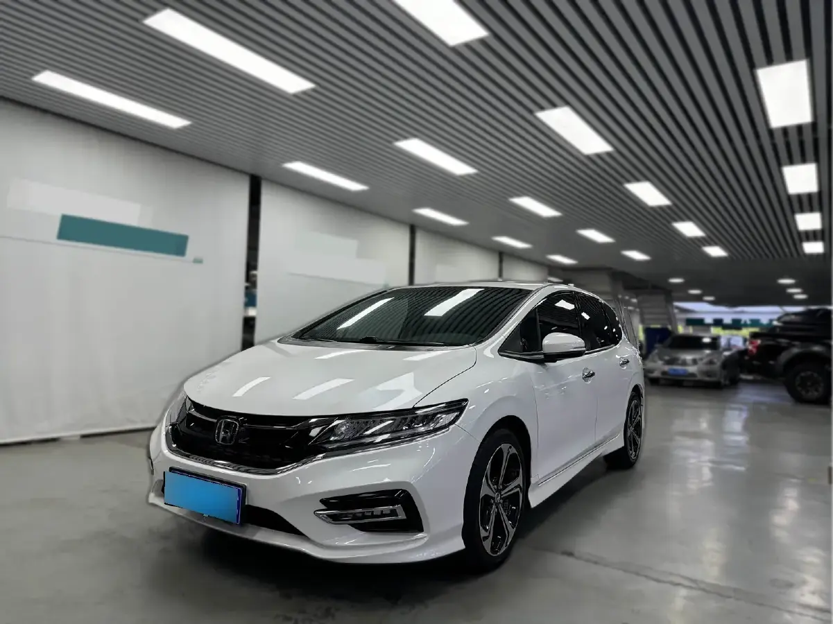 2020 Honda Jade 1.5T 156HP L4 CVT