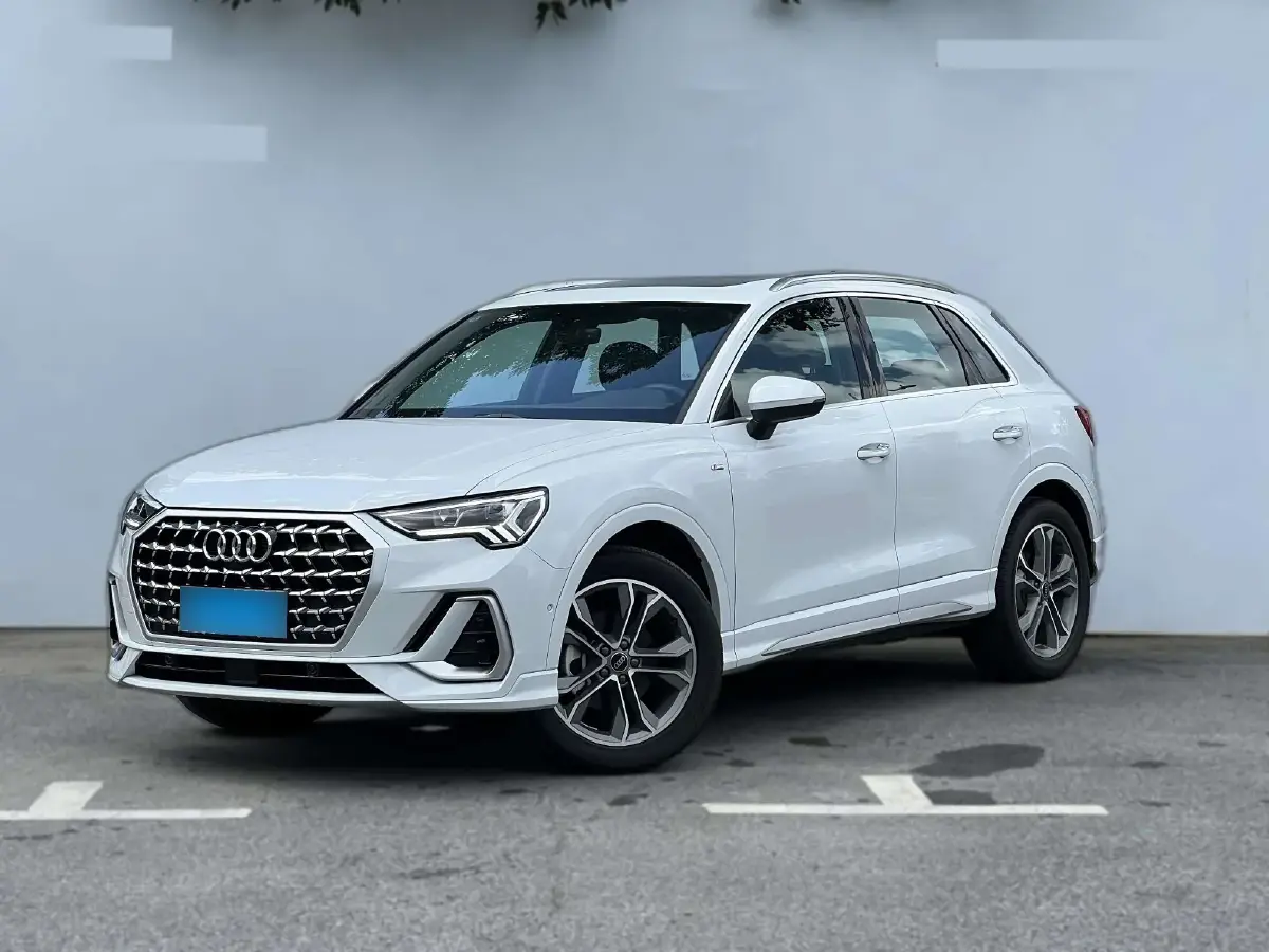 2024 Audi Q3 2.0T 186HP L4 7DCT