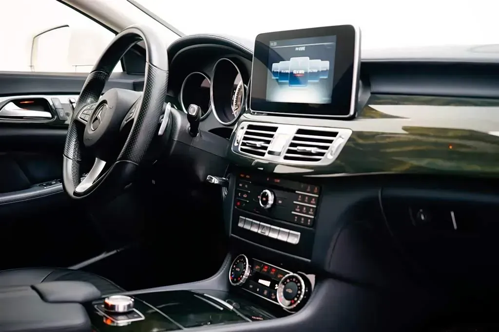 2015 Mercedes-Benz CLS Class 3.0T 272HP V6 7AT,autocango,china used car exporter,china ev exporter,chinese used car exporter,chinese used ev exporter