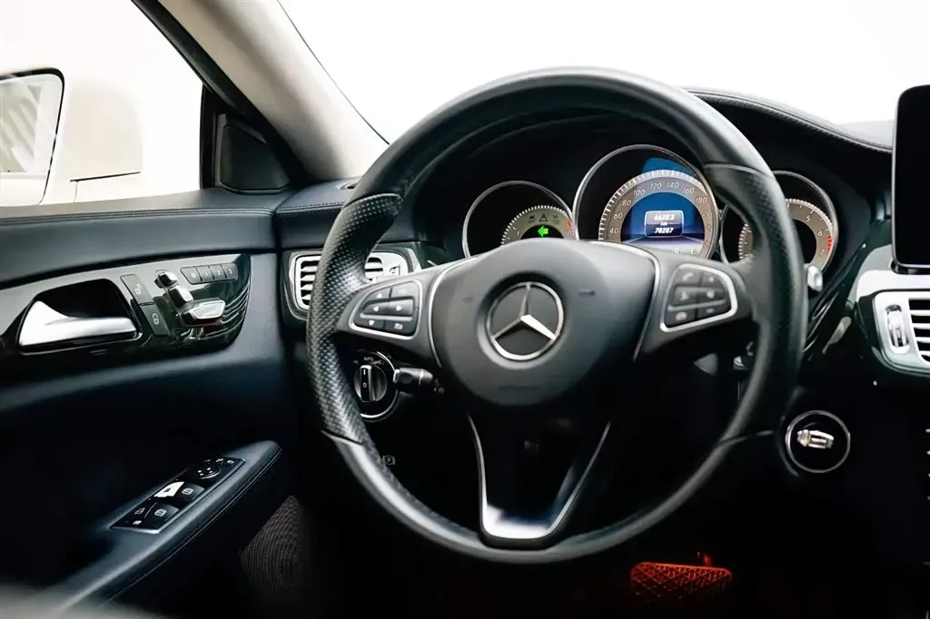 2015 Mercedes-Benz CLS Class 3.0T 272HP V6 7AT,autocango,china used car exporter,china ev exporter,chinese used car exporter,chinese used ev exporter