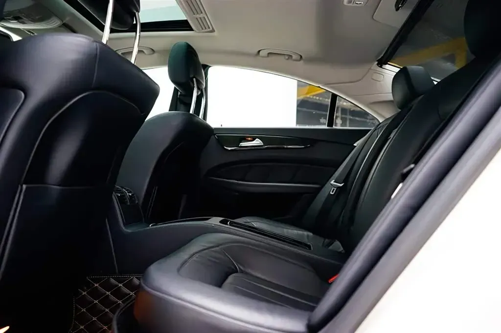 2015 Mercedes-Benz CLS Class 3.0T 272HP V6 7AT,autocango,china used car exporter,china ev exporter,chinese used car exporter,chinese used ev exporter