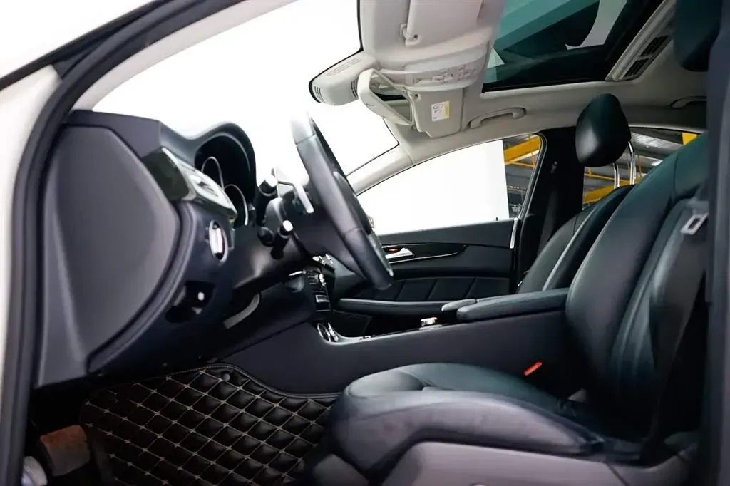 2015 Mercedes-Benz CLS Class 3.0T 272HP V6 7AT,autocango,china used car exporter,china ev exporter,chinese used car exporter,chinese used ev exporter