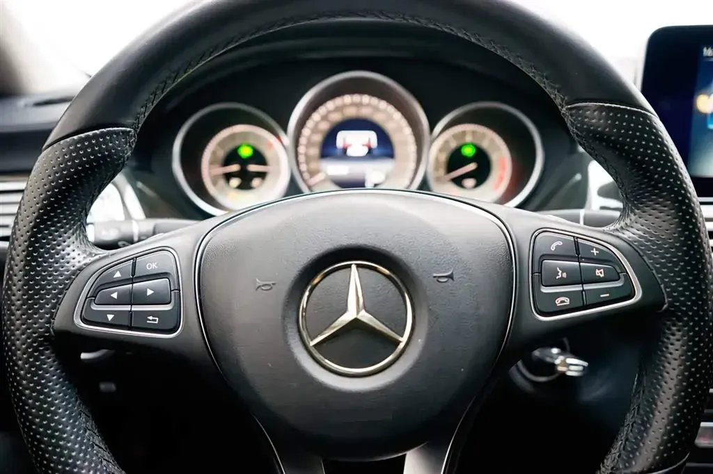 2015 Mercedes-Benz CLS Class 3.0T 272HP V6 7AT,autocango,china used car exporter,china ev exporter,chinese used car exporter,chinese used ev exporter